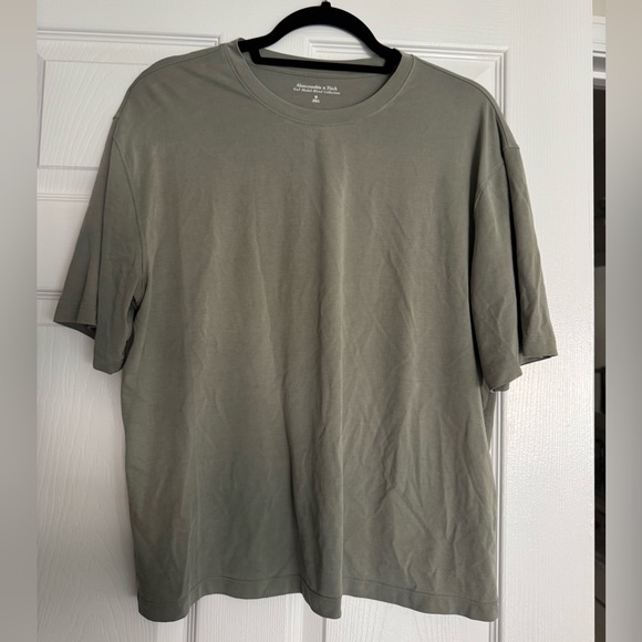 Abercrombie & Fitch Tops - Abercrombie & Fitch women’s Sage Green Tee - modal blend collection - M